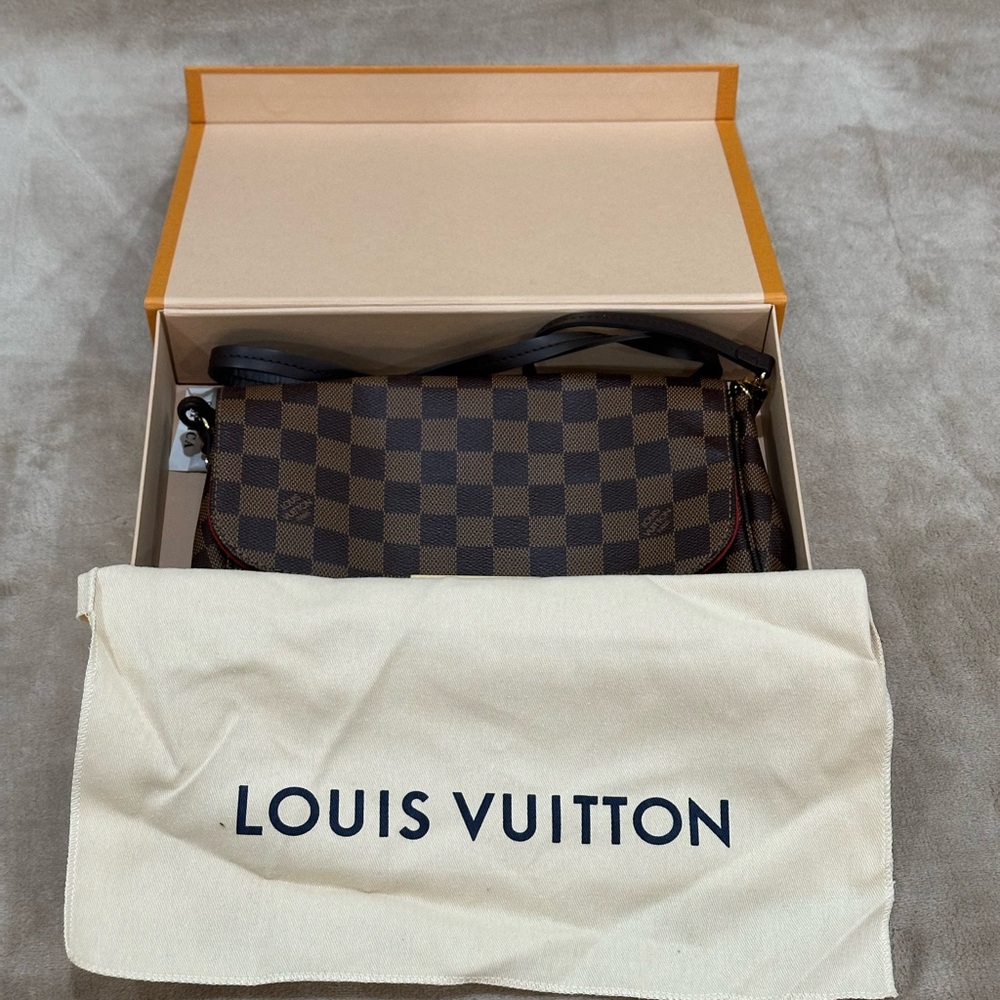 Authentic Louis Vuitton Damier Ebene Favorite MM